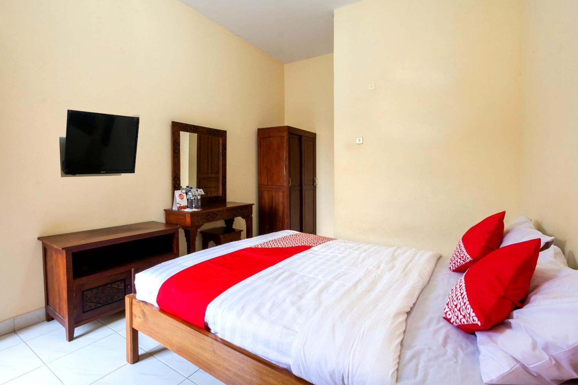 Hotel Super Oyo 1150 Omah Ladrang Kejayan Esterno foto