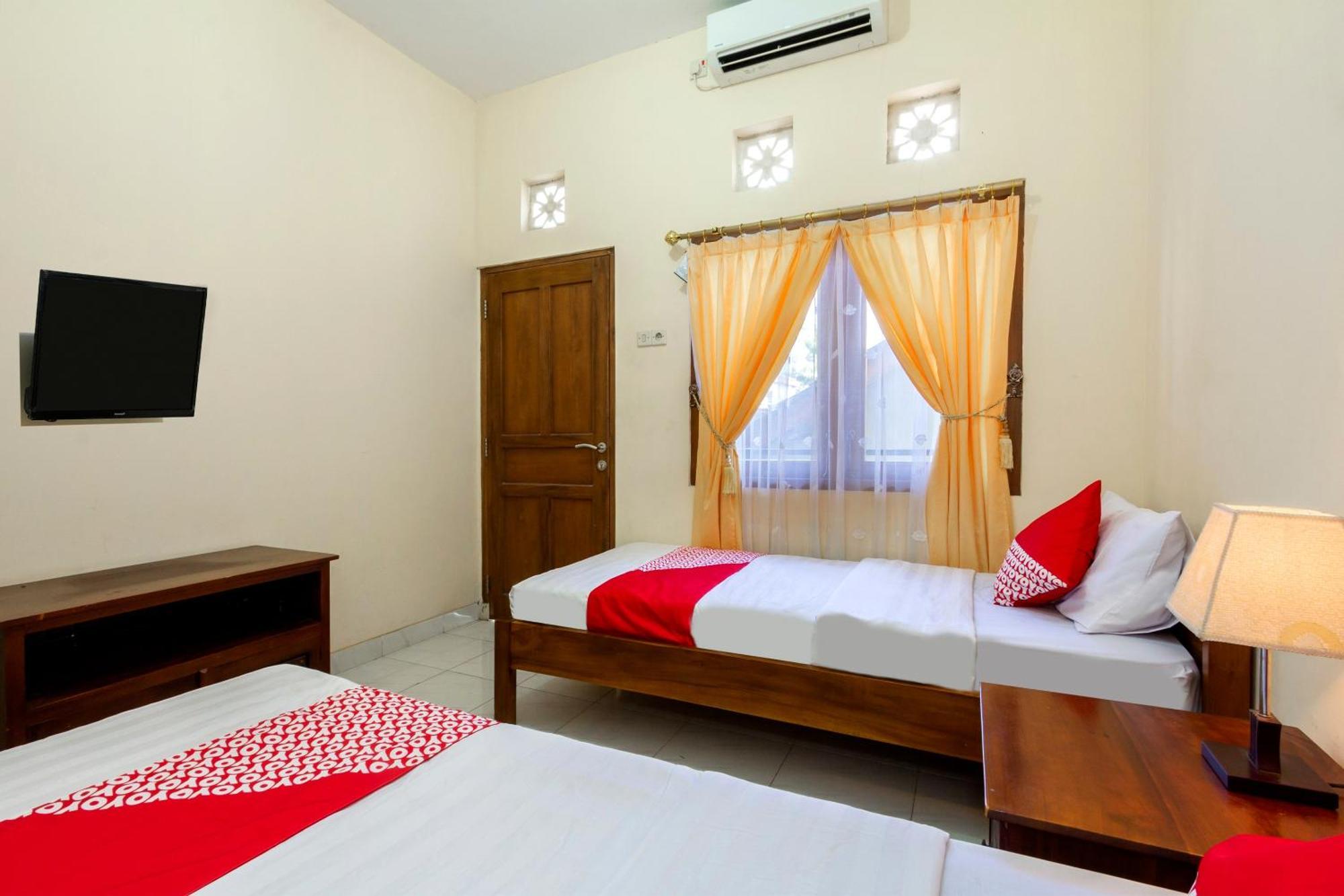 Hotel Super Oyo 1150 Omah Ladrang Kejayan Esterno foto