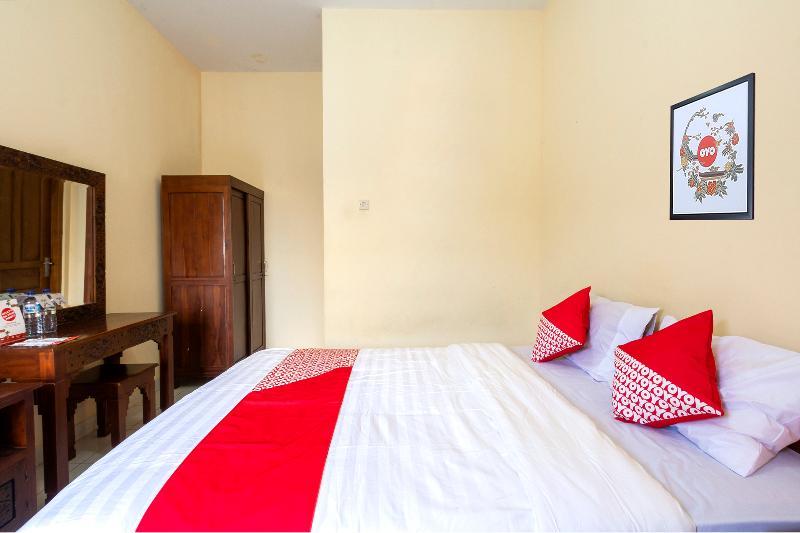 Hotel Super Oyo 1150 Omah Ladrang Kejayan Esterno foto